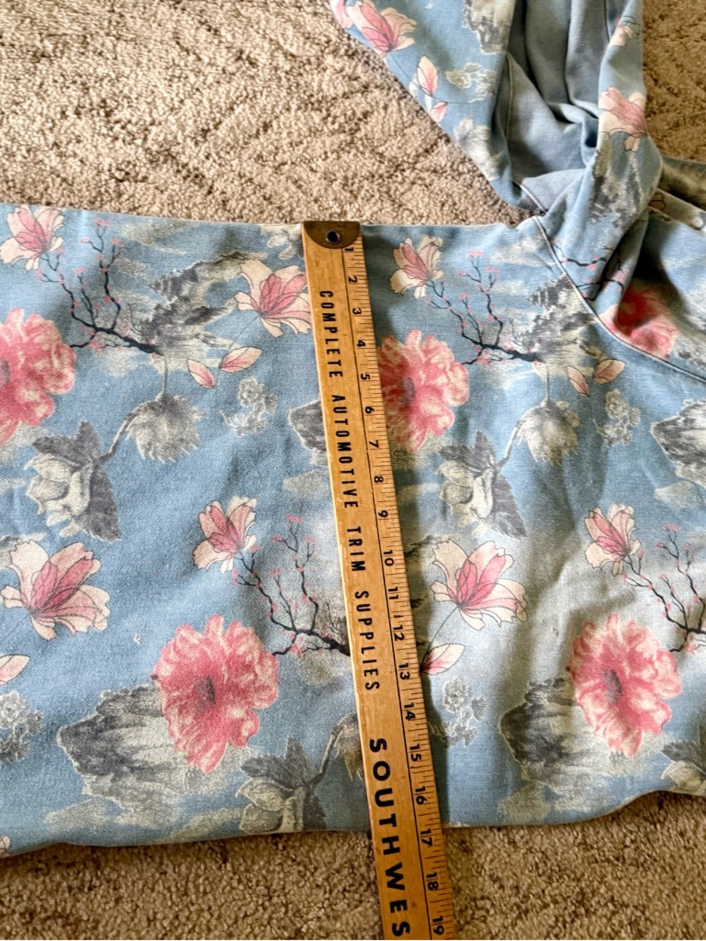 Floral Denim Cropped Overalls - Blue with flowers - Picture 4 of 9